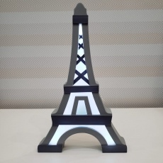 Luminária Torre Eiffel